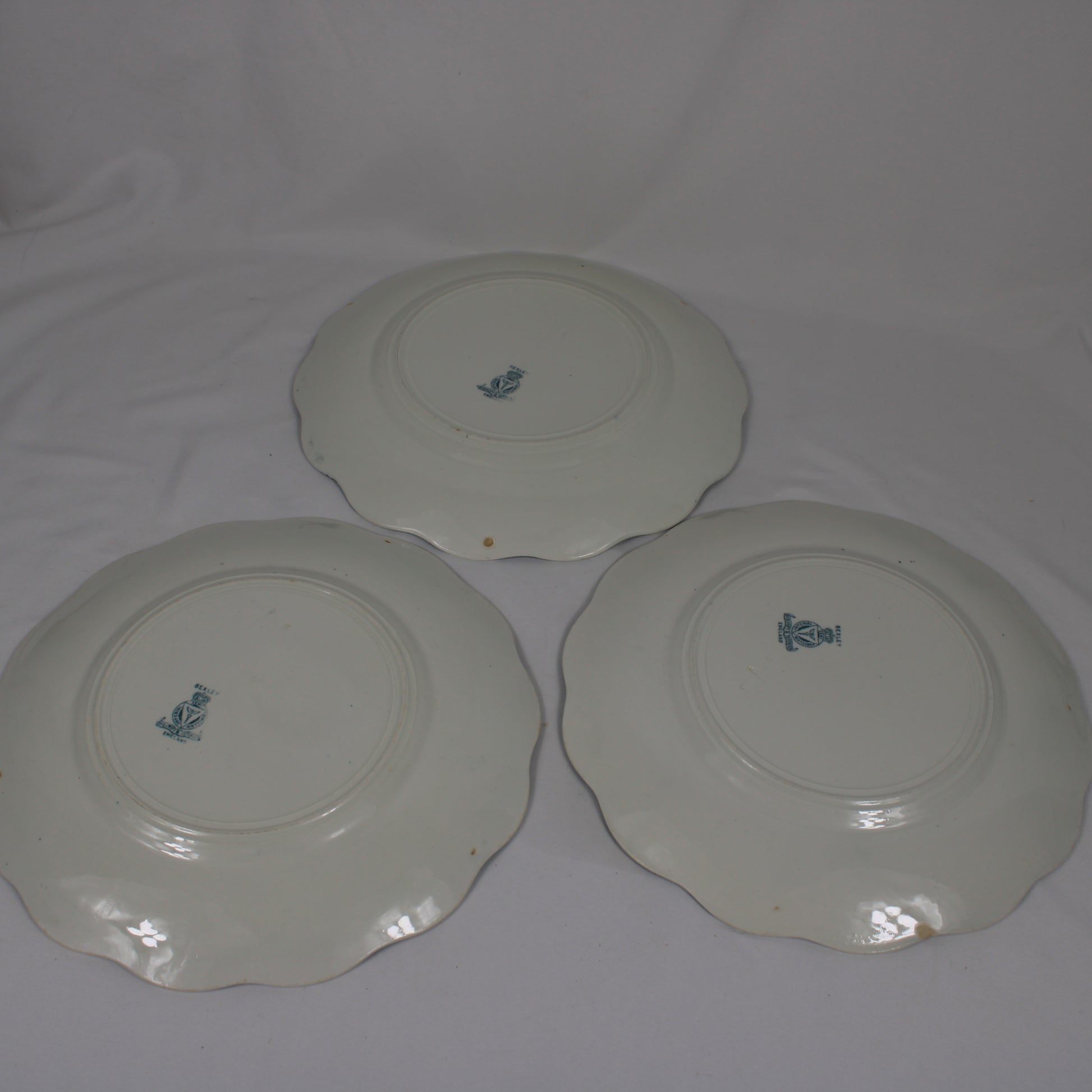 Bishop & Stonier Bexley Flow Blue Plates - Set of 7 Scalloped Dinner and Bread Plates
