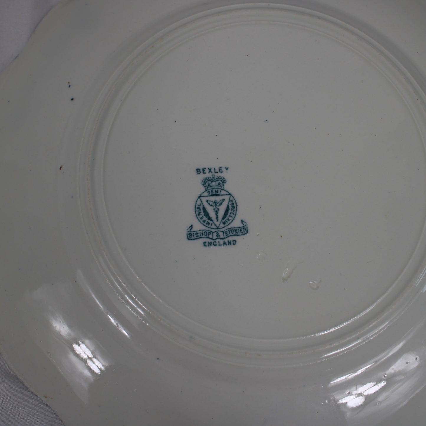 Bishop & Stonier Bexley Flow Blue Plates - Set of 7 Scalloped Dinner and Bread Plates