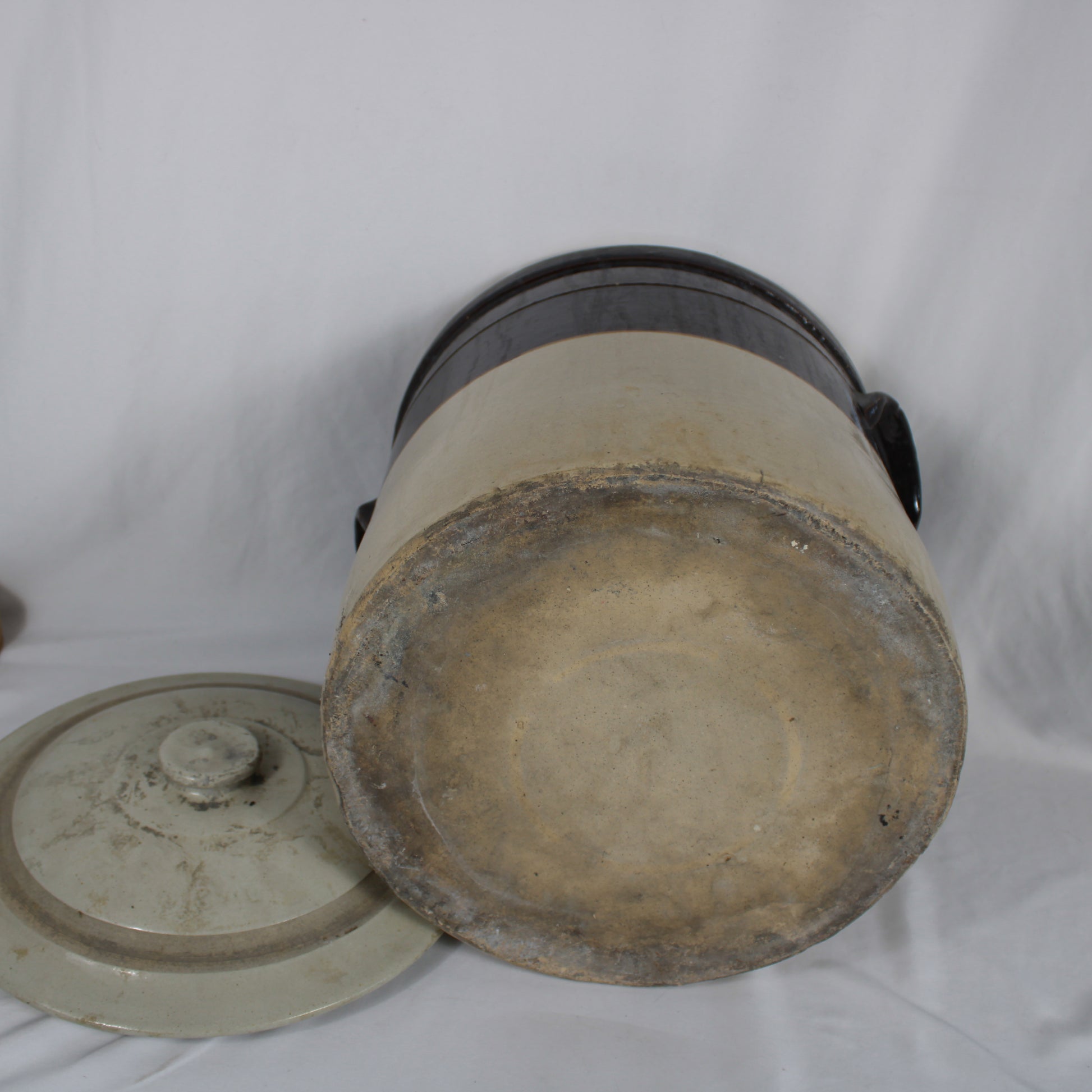 Crown 5 Gallon Two-Tone Stoneware Crock with Lid