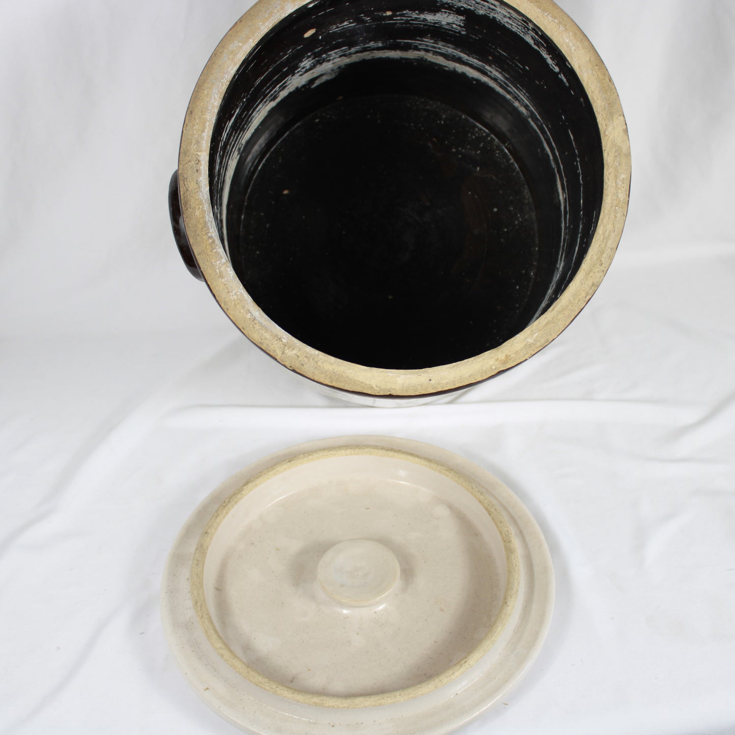 Crown 5 Gallon Two-Tone Stoneware Crock with Original Lid
