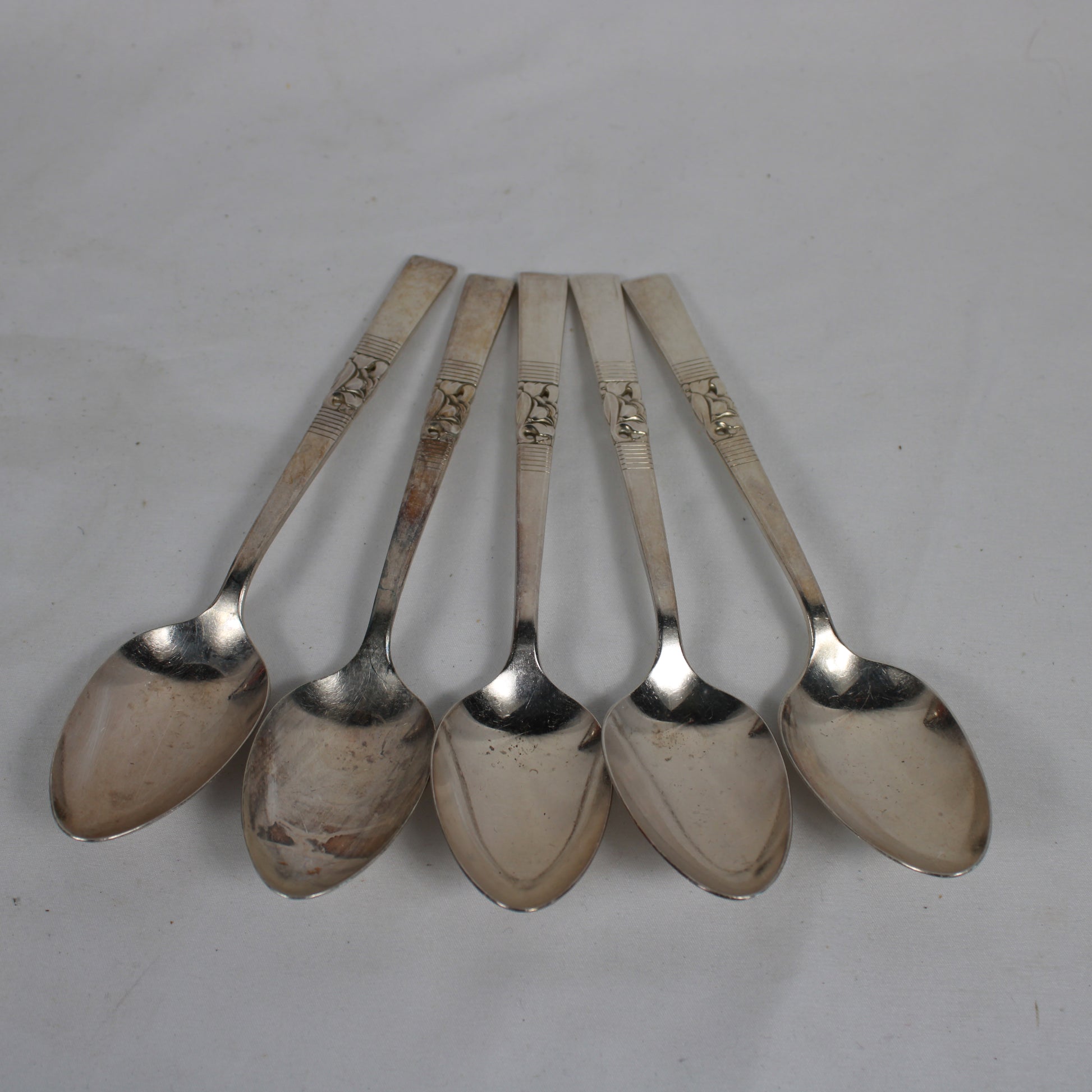 Oneida Community Silverplate Flatware Set with Fitted Wooden Tarnish Chest