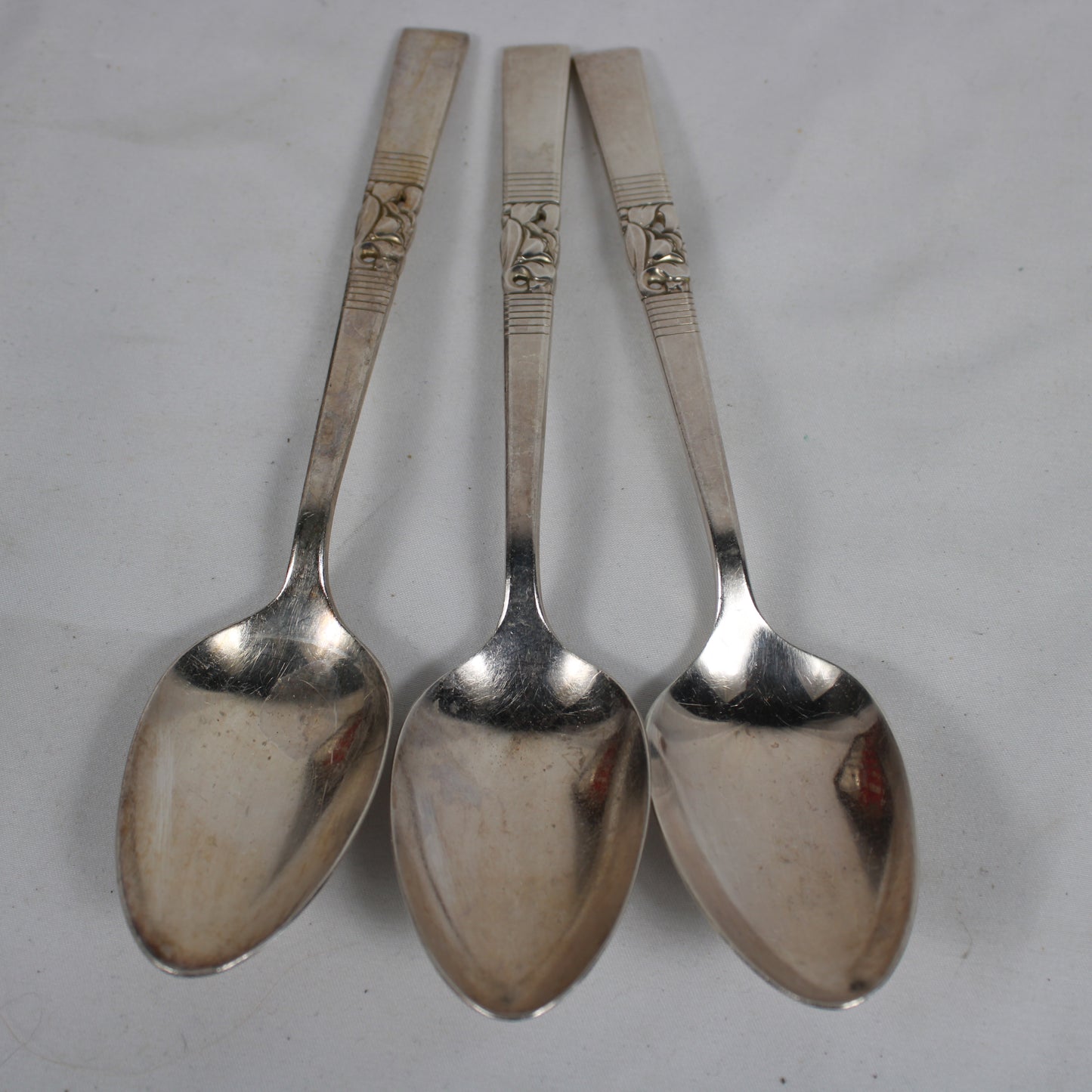 Oneida Community Silverplate Flatware Set with Fitted Wooden Tarnish Chest