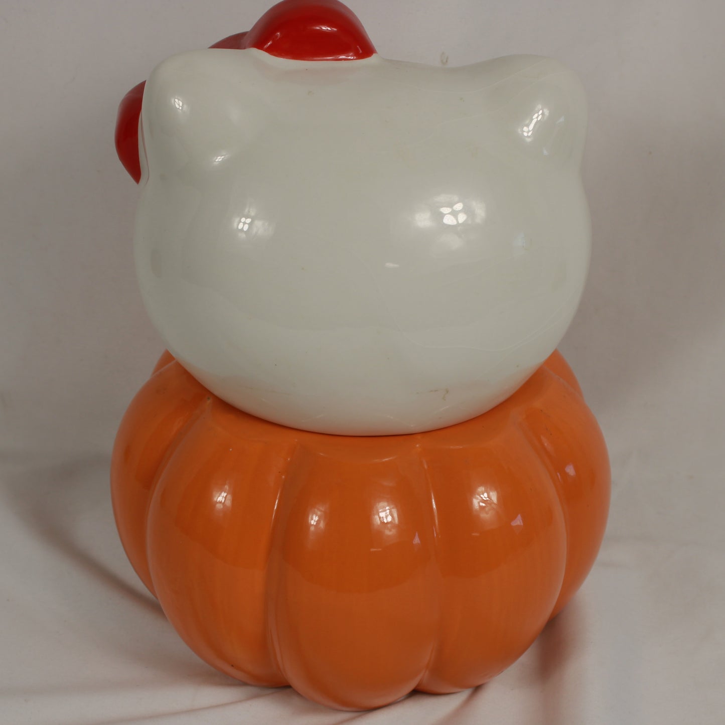 Sanrio Hello Kitty Spooky Eyeball Bow Halloween Pumpkin Ceramic Cookie Jar