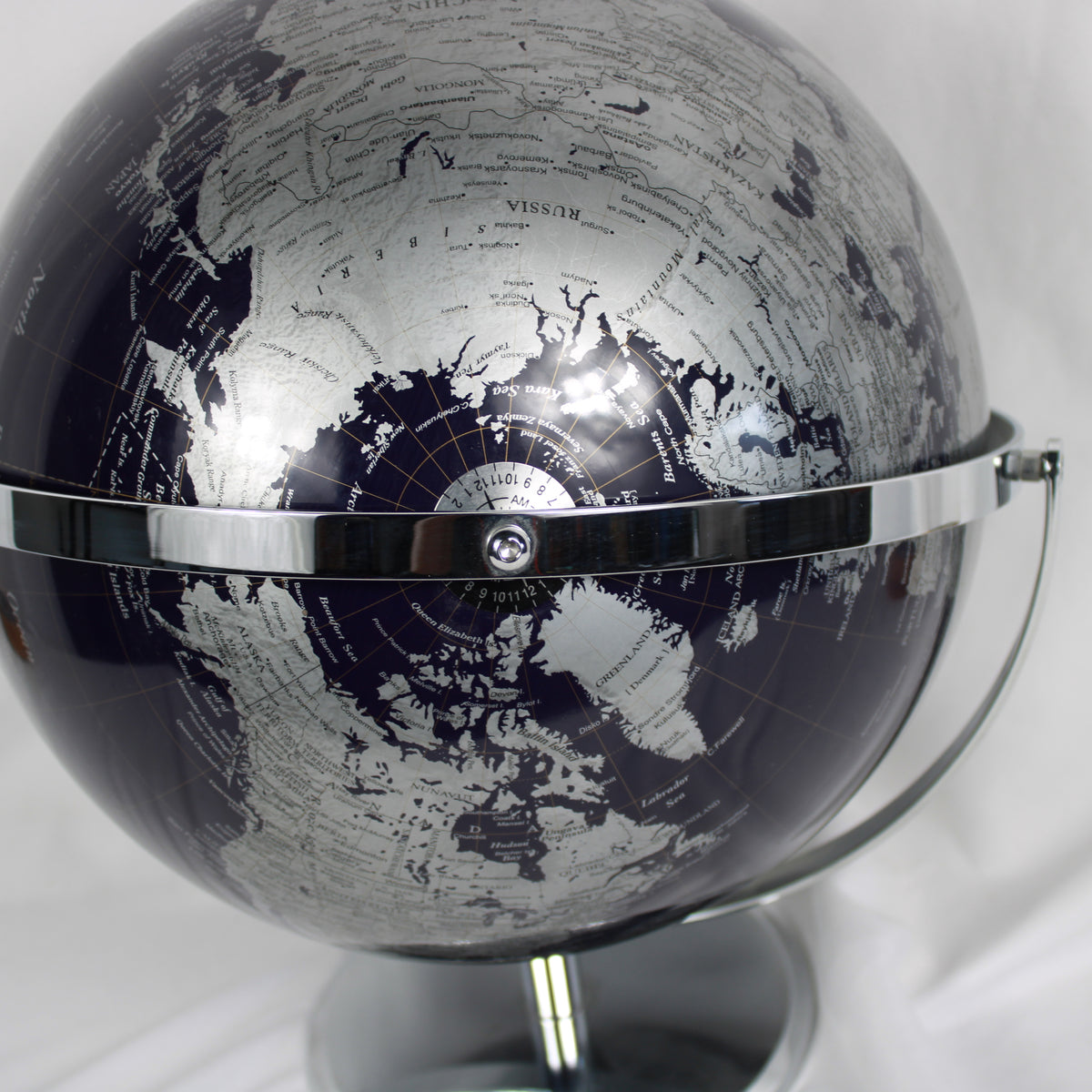 Modern Black and Silver Desktop World Globe – Chrome Full Meridian Stand