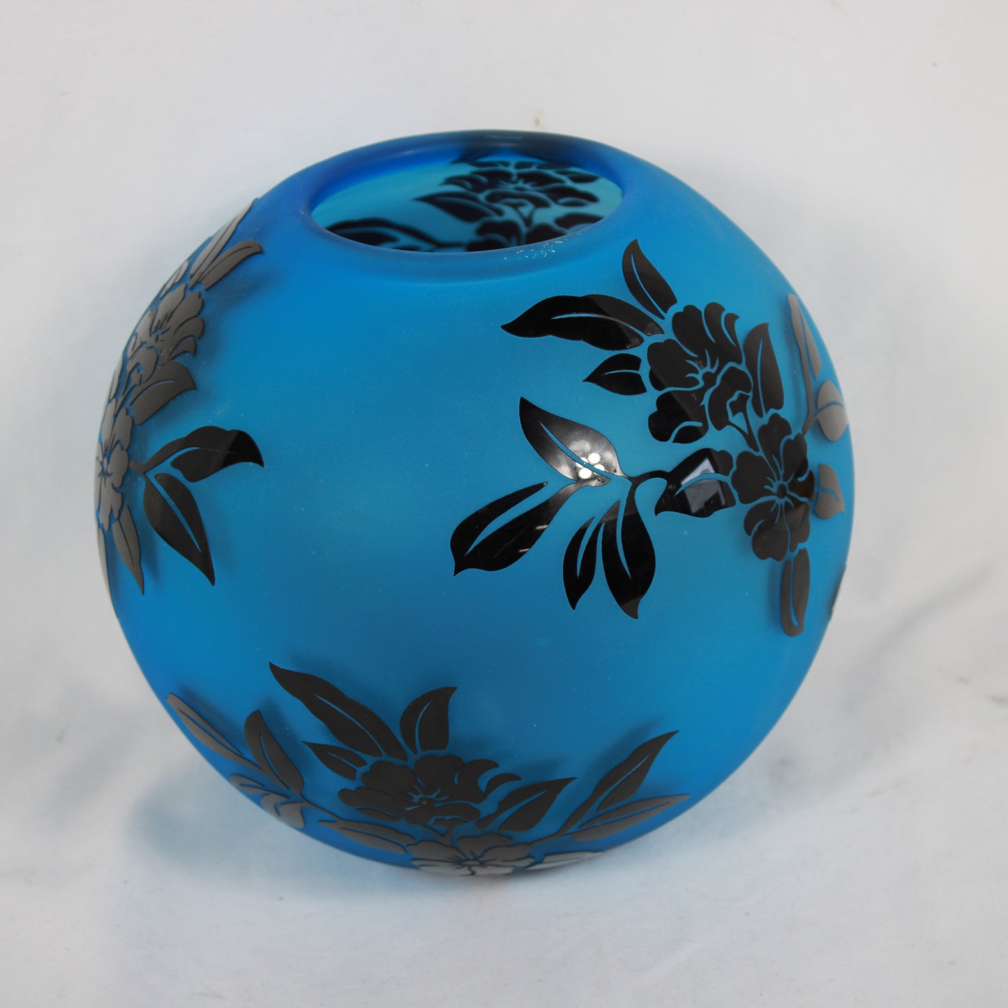 Deco Blue Frosted Cameo Art Glass Spherical Floral Bulb Vase