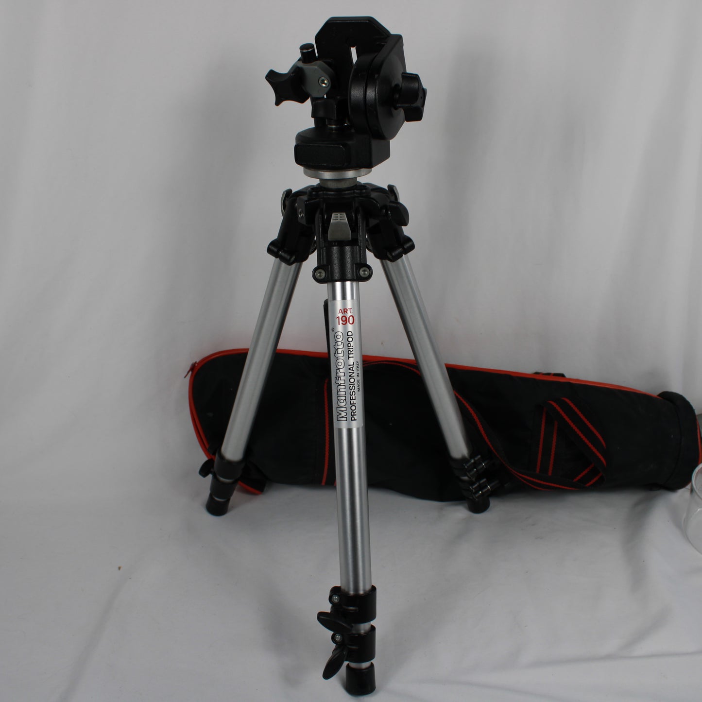 Manfrotto Art 190 Professional Tripod with #128LP Fluid Head & Carrying Case