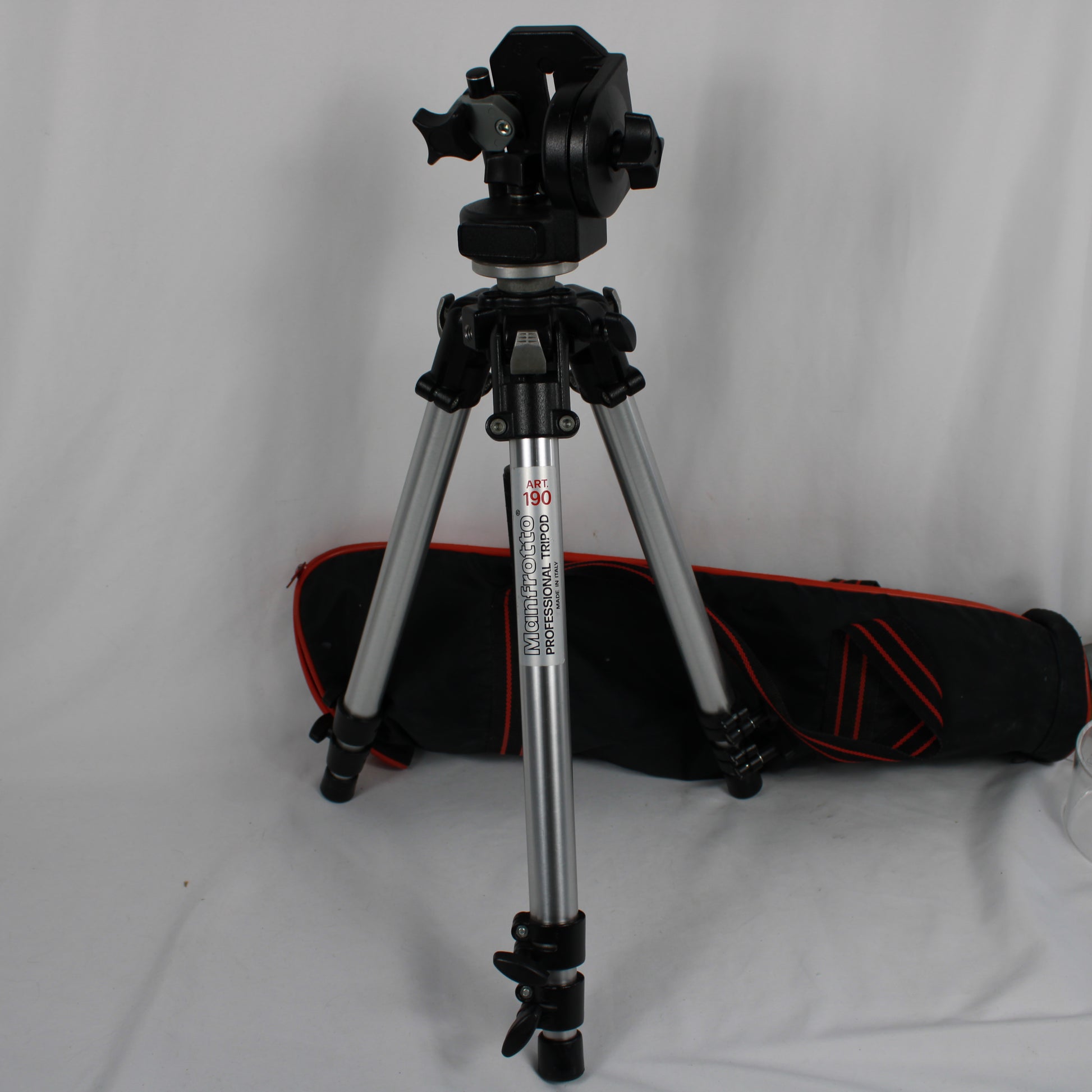 Manfrotto Art 190 Professional Tripod with #128LP Fluid Head & Carrying Case