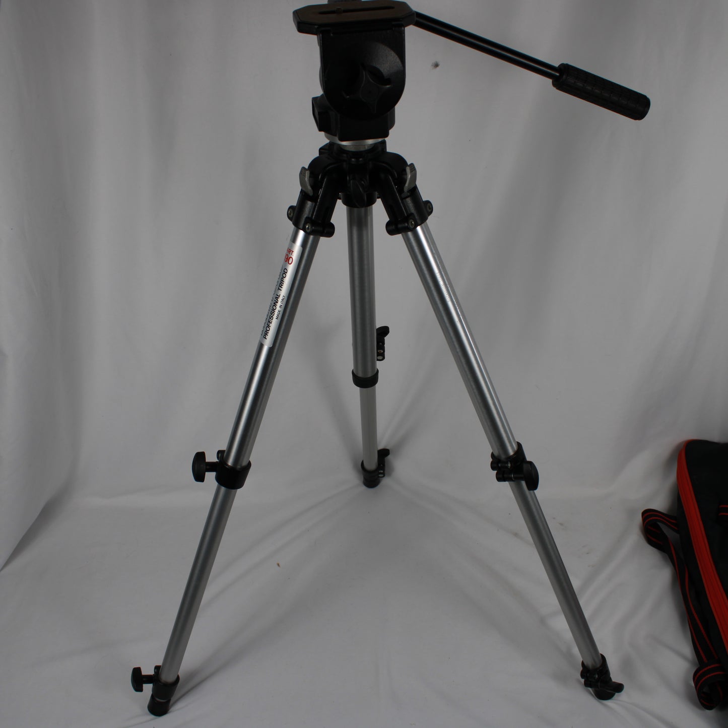 Manfrotto Art 190 Professional Tripod with #128LP Fluid Head & Carrying Case