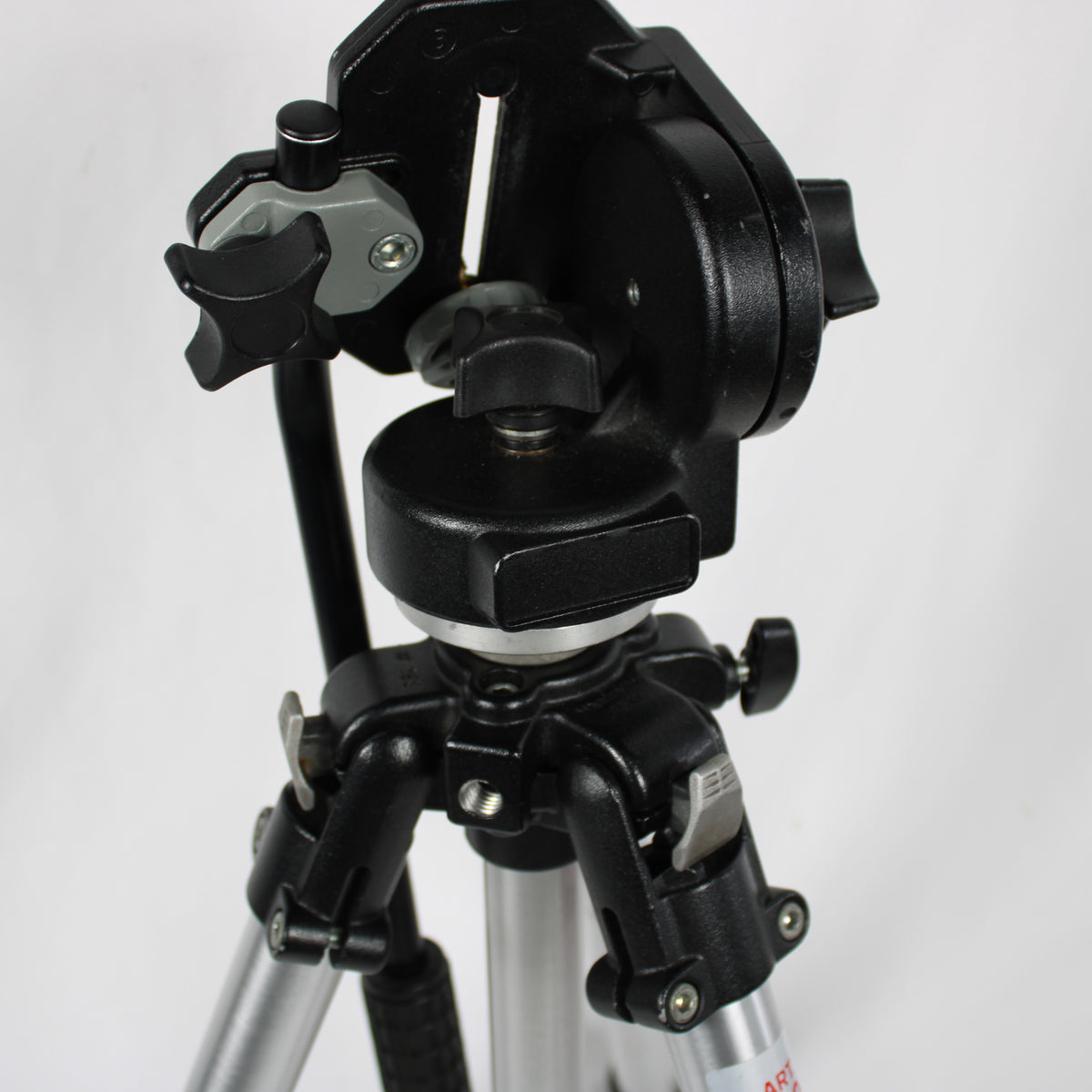 Manfrotto Art 190 Professional Tripod with #128LP Fluid Head & Carrying Case