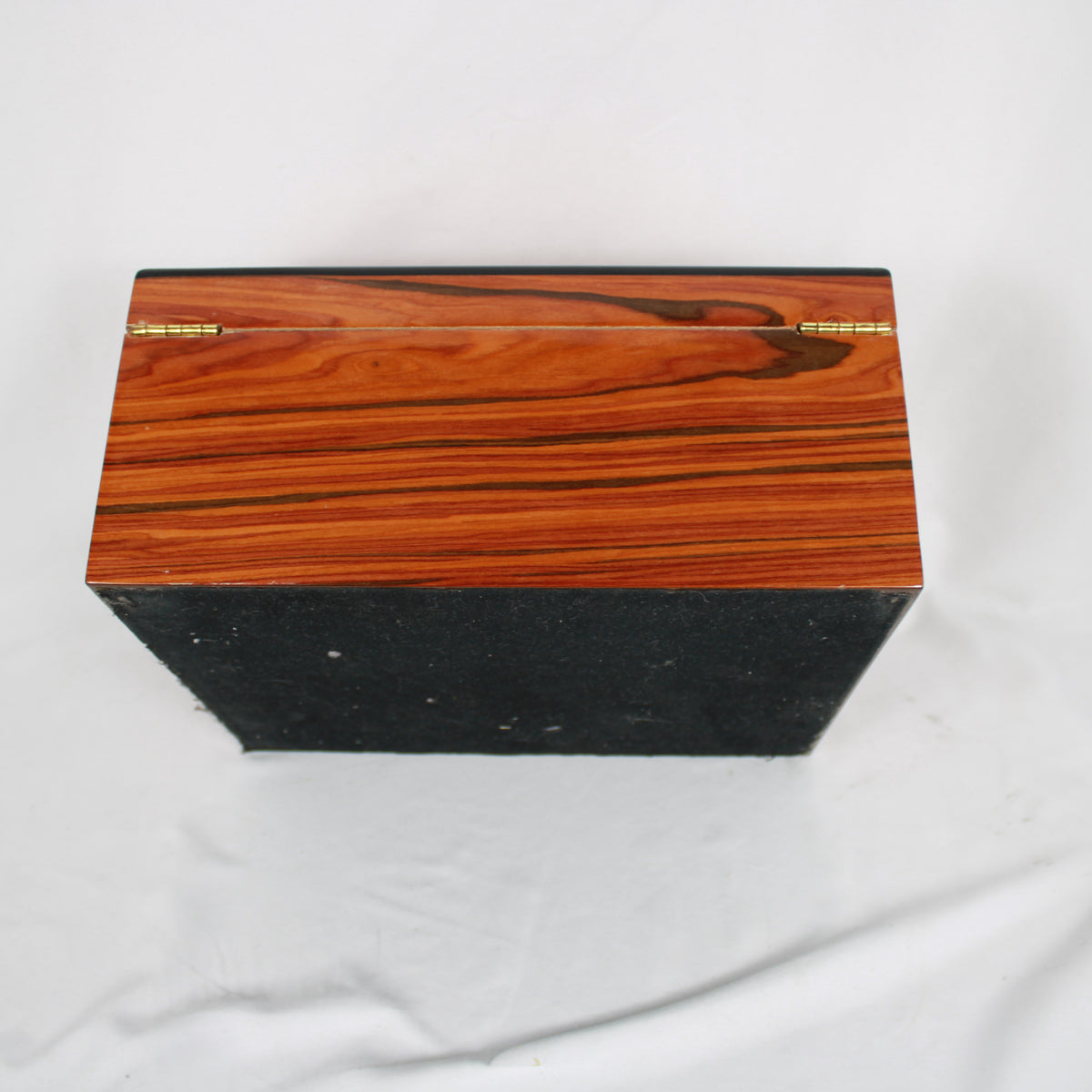 Rosewood Grain Wooden Cigar Humidor with Spanish Cedar Lining