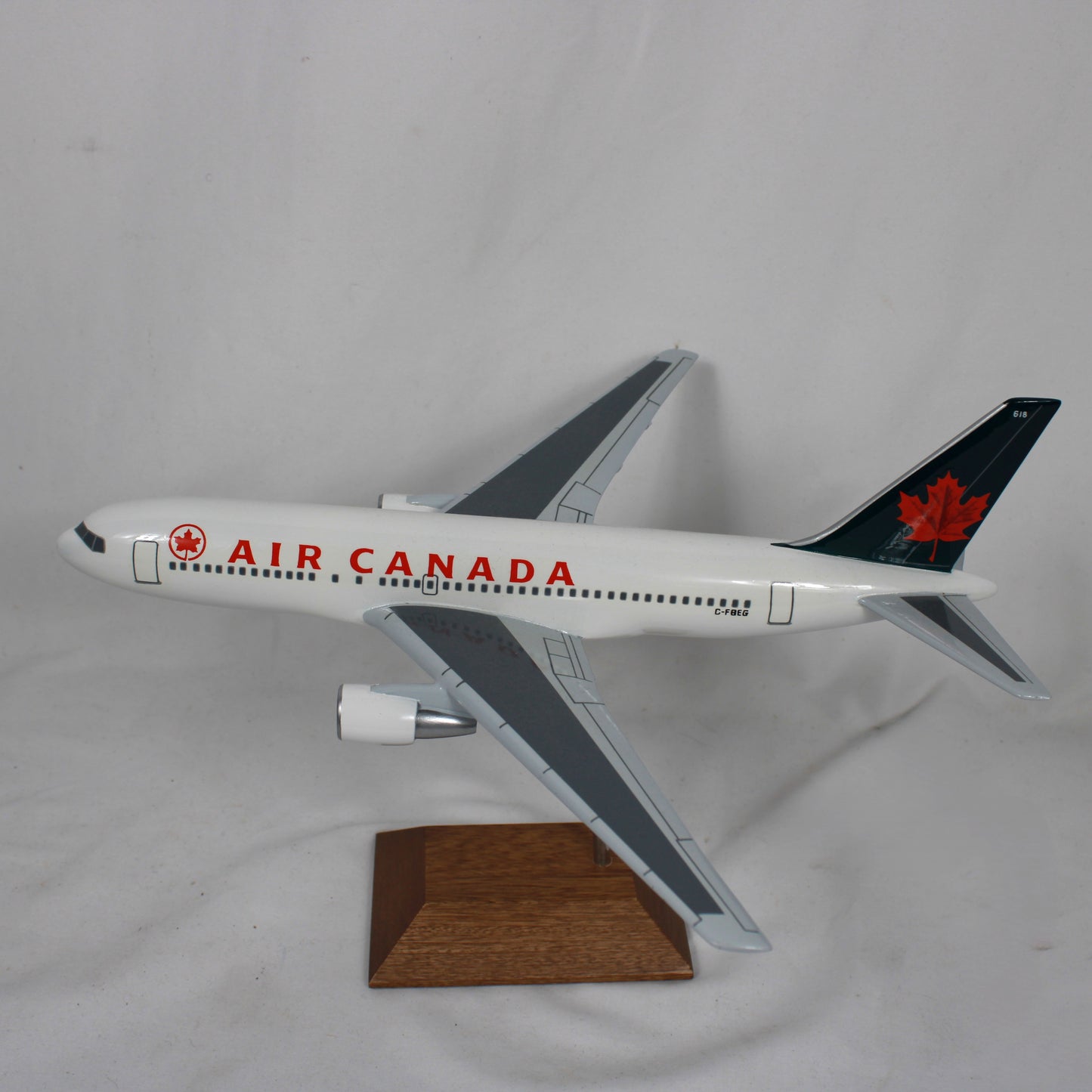 Air Canada Boeing 767-300 Display Model