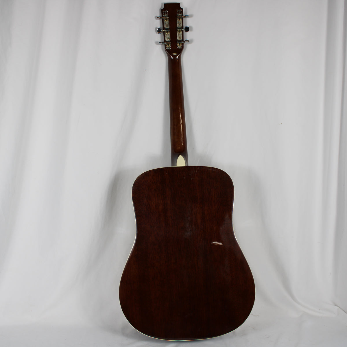Magnum Handcrafted Acoustic Guitar with Hard Case
