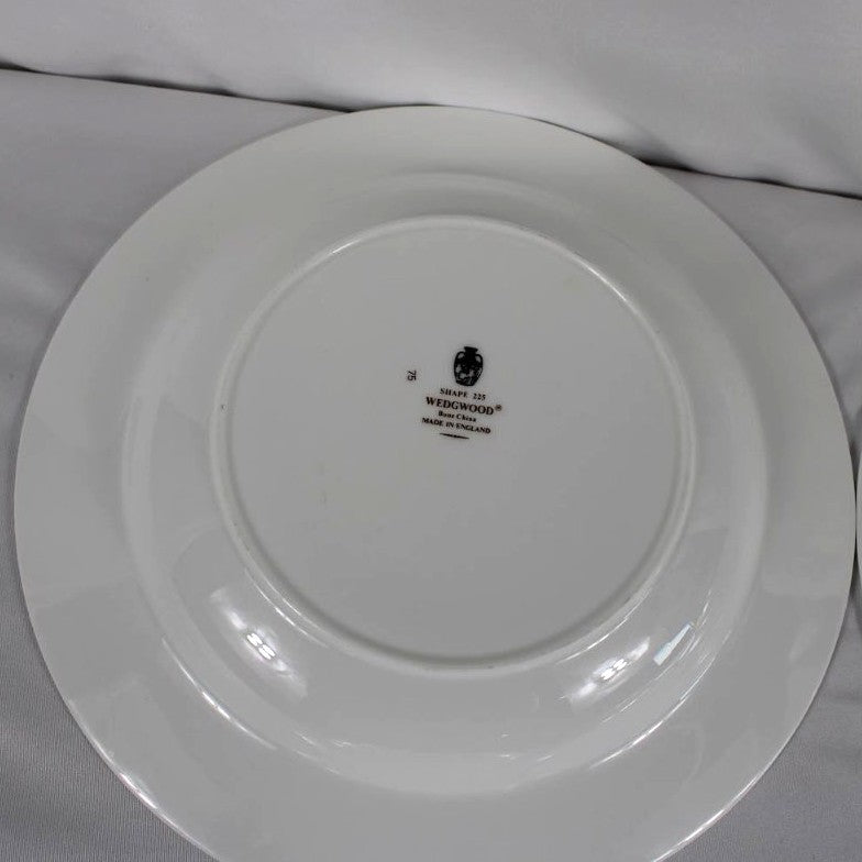 Set of 4 Wedgwood Solar Bone China Rimmed Soup Bowls - Made in England   