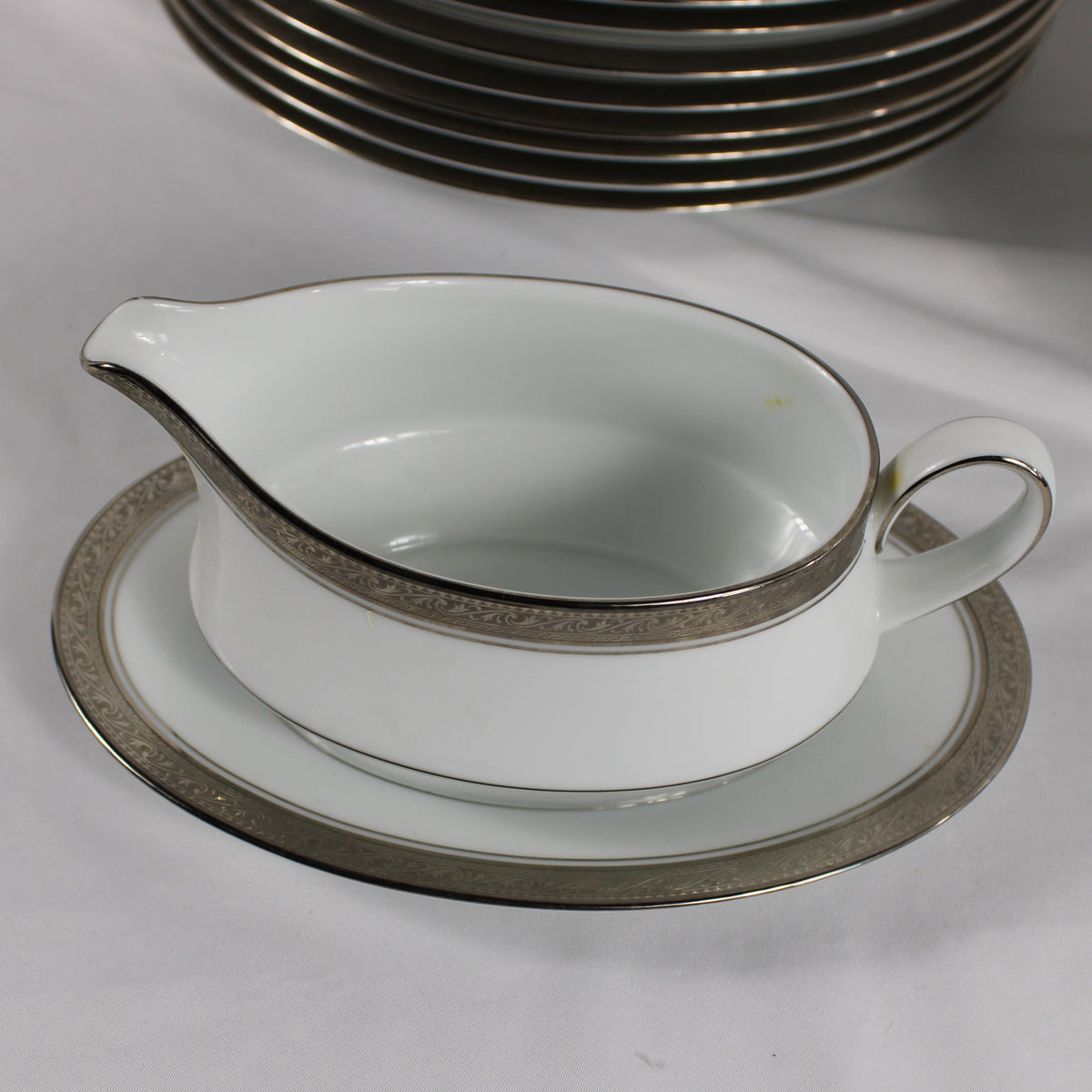 Noritake Legendary Crestwood Platinum 4166 Fine China Serving Pieces & Dinnerware Lot