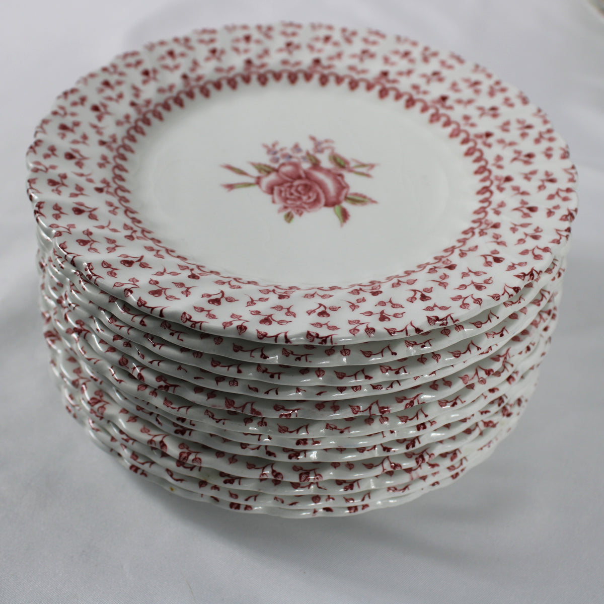 Vintage Johnson Bros "Rose Bouquet" English Earthenware Dinnerware Set