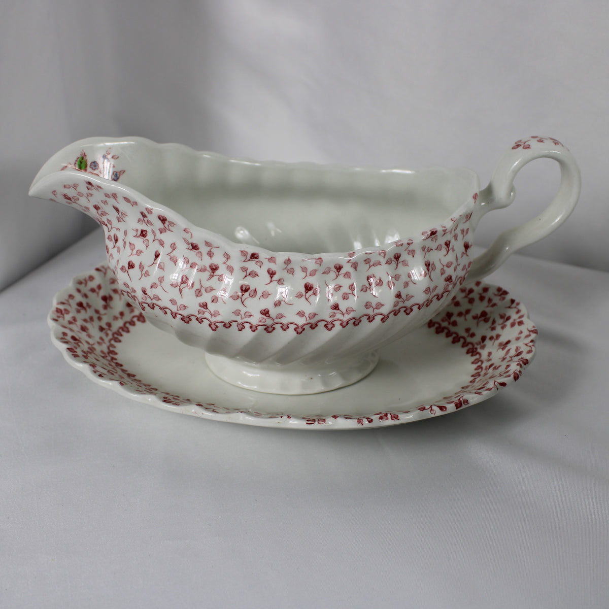 Vintage Johnson Bros "Rose Bouquet" English Earthenware Dinnerware Set