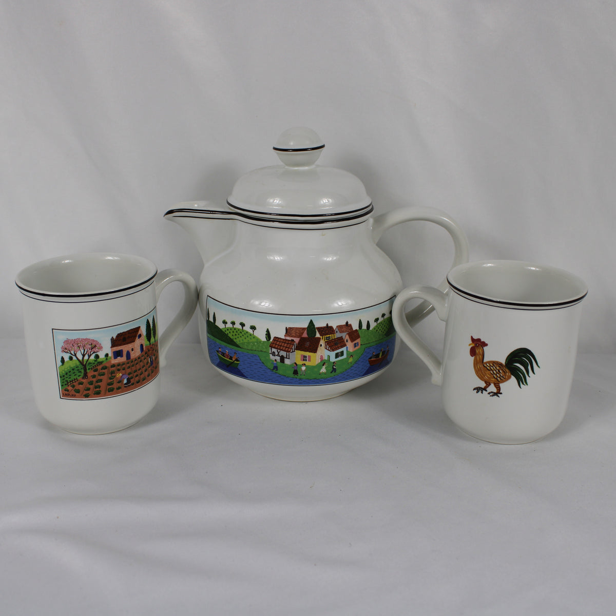 Villeroy & Boch Design Naïf Porcelain Teapot and Mug Set (3 Pieces)   