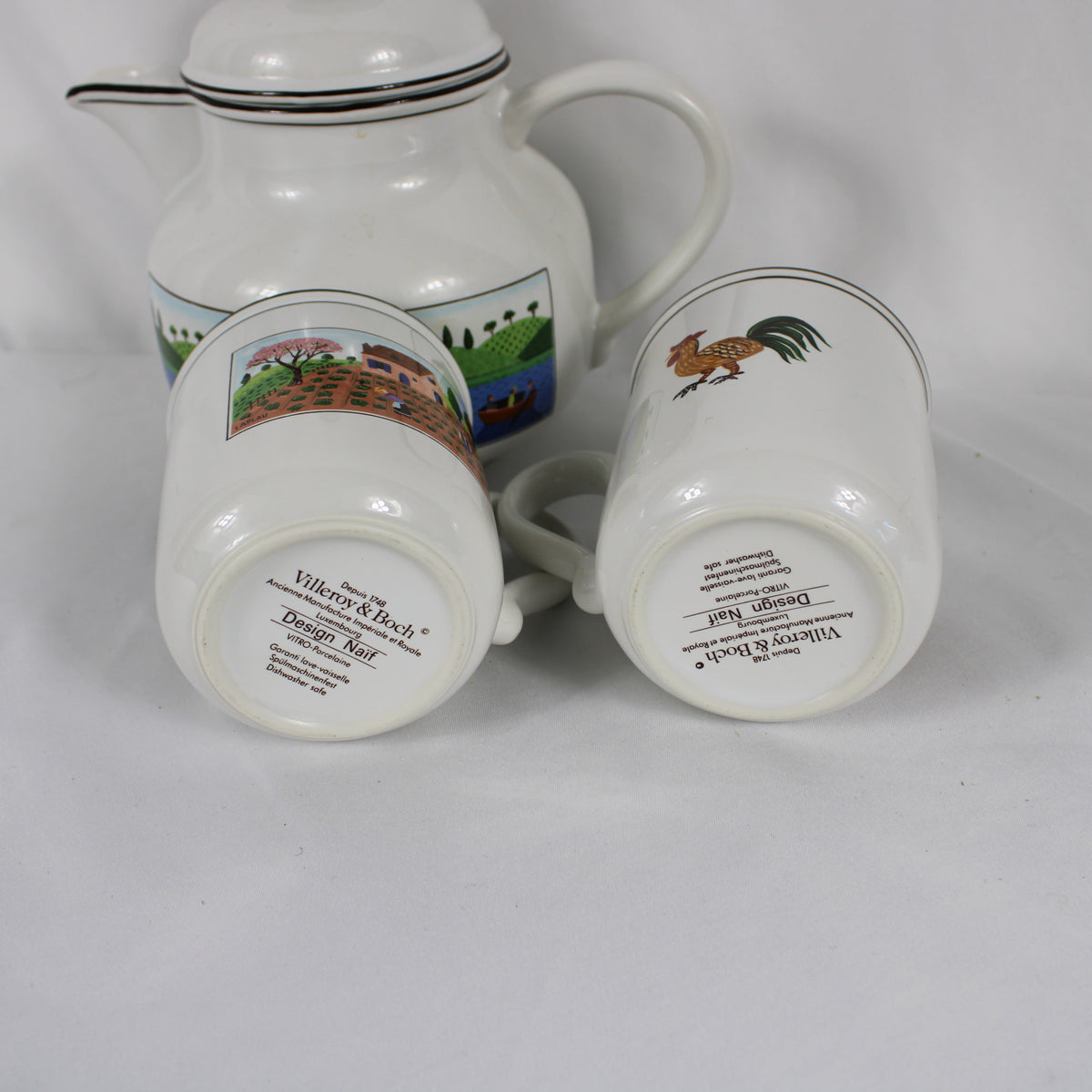 Villeroy & Boch Design Naïf Porcelain Teapot and Mug Set (3 Pieces)   