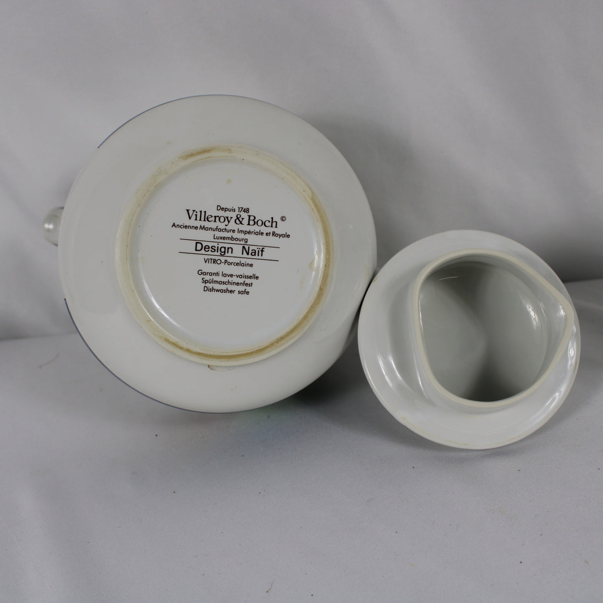 Villeroy & Boch Design Naïf Porcelain Teapot and Mug Set (3 Pieces)   