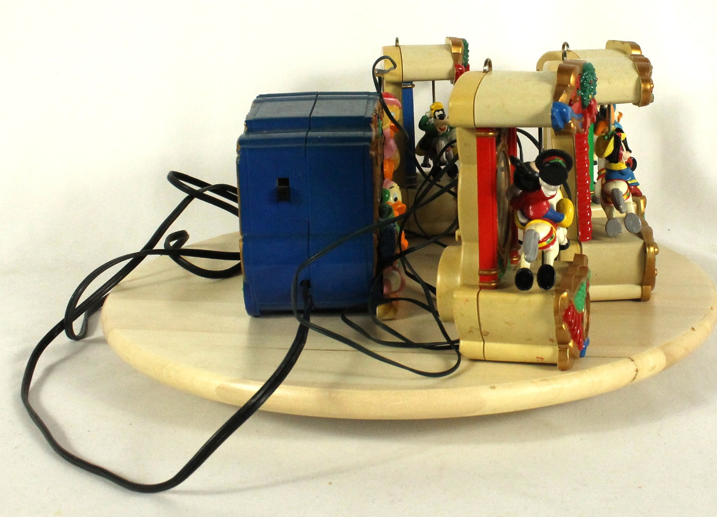 Enthralling Disney Parks Animated Musical Carousel