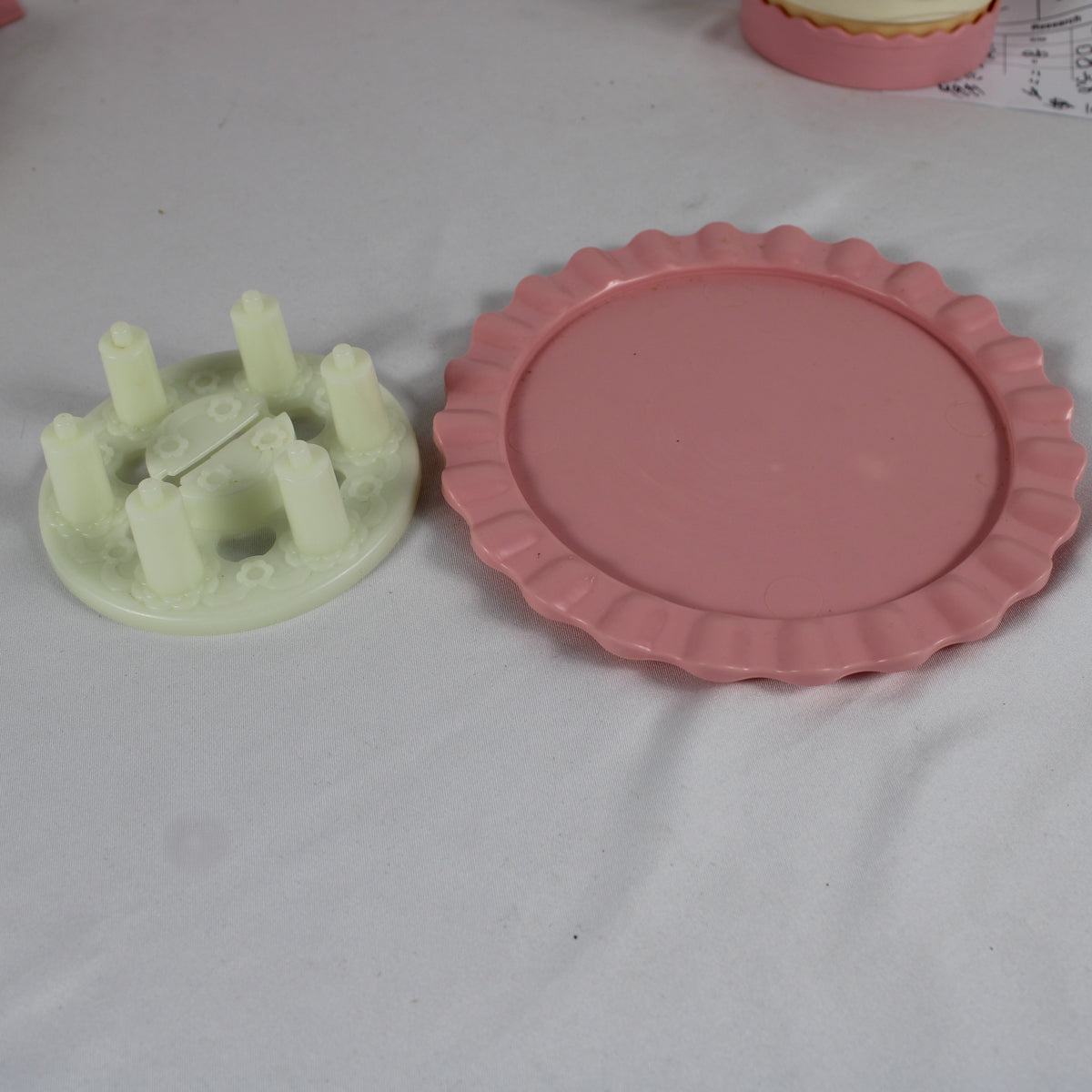 Vintage Fisher-Price Fun With Food Create-A-Cake Play Set #2152 (1988–1990)