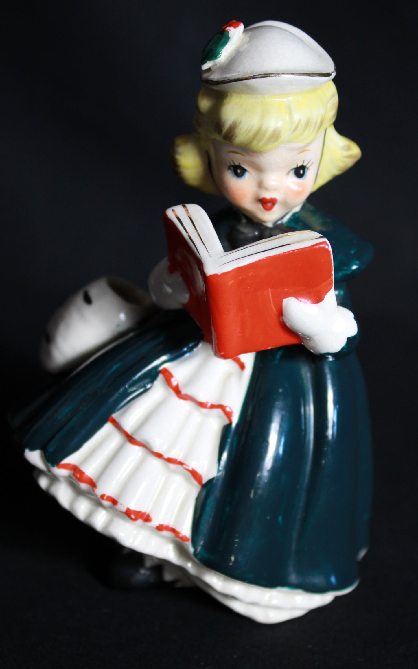 Enchanting 1950s Caroler Girl Figurine (AX1690 B)