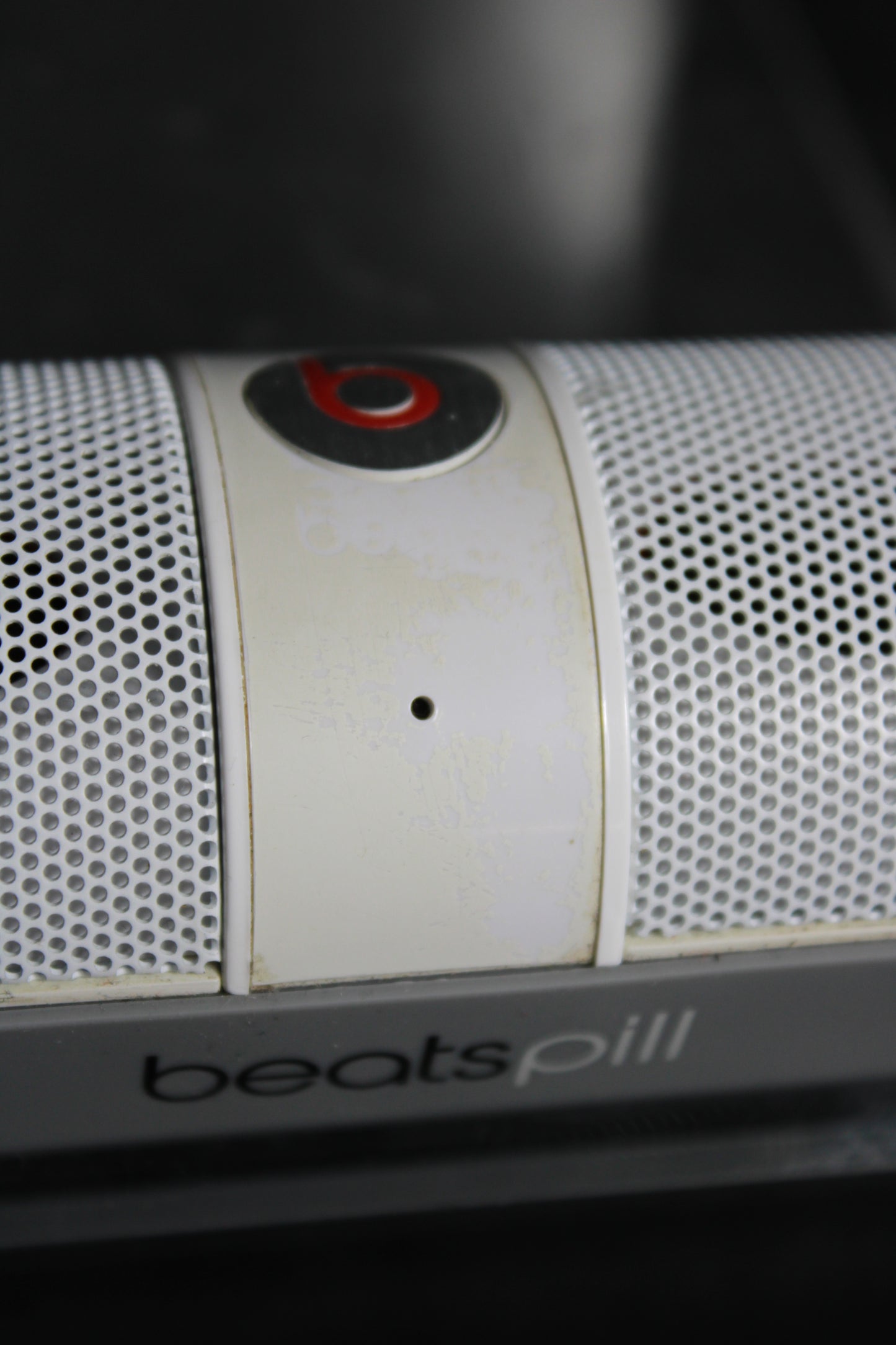 Beats Pill 1.0 Portable Bluetooth Speaker – Iconic Sound with Original Case