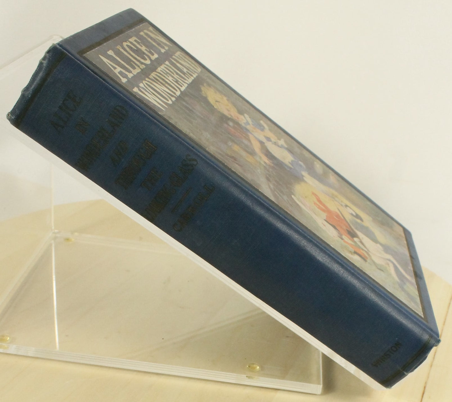 Alice In Wonderland Wonders in Wonderland by Lewis Carroll