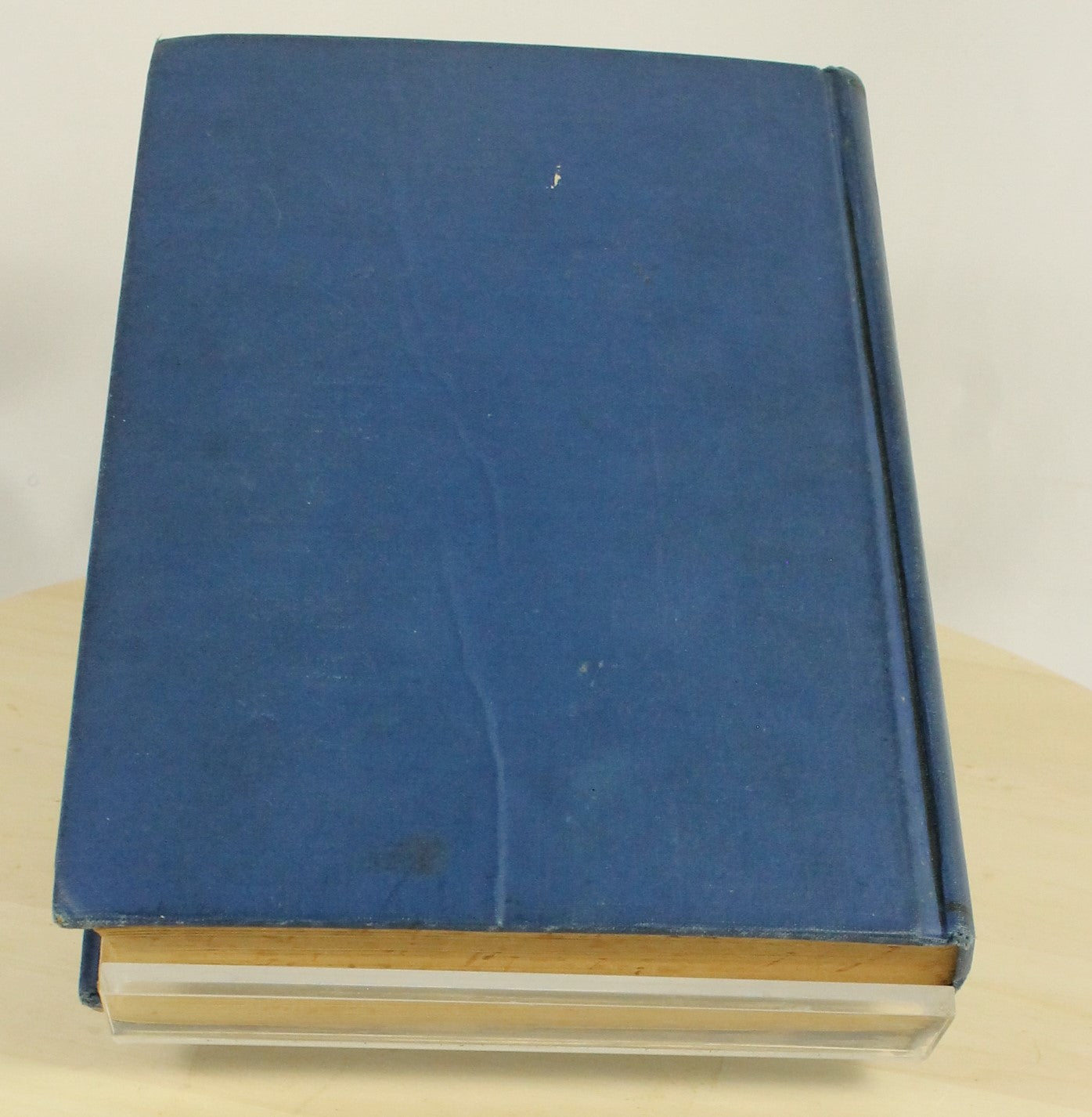 Alice In Wonderland Wonders in Wonderland by Lewis Carroll