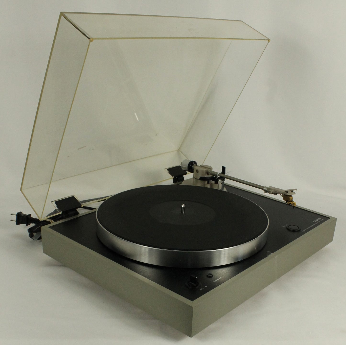 Luxman DD Semi Automatic PX-99 Turntable with clear Plastic Case