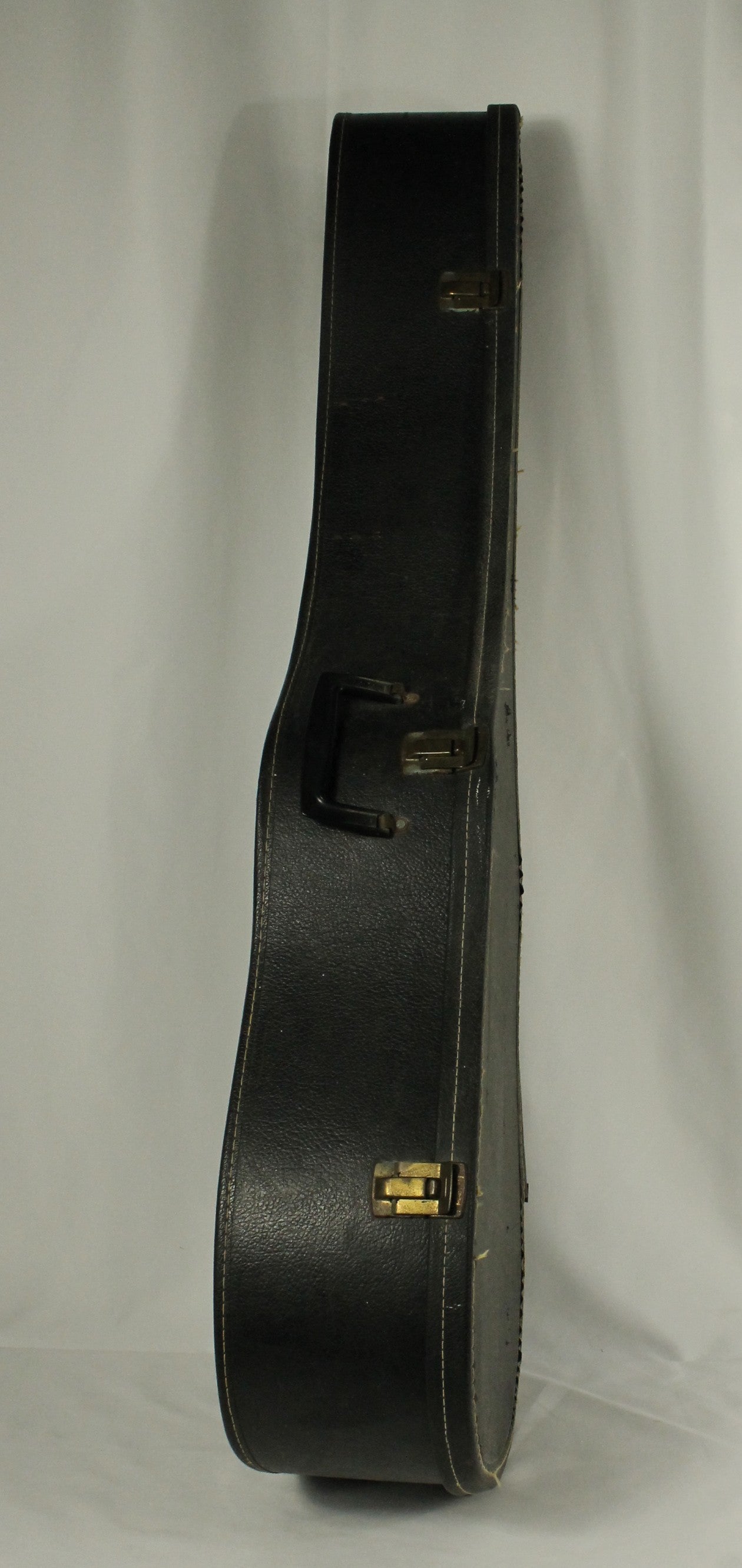 Yamaha FG-200 Guitar and Case