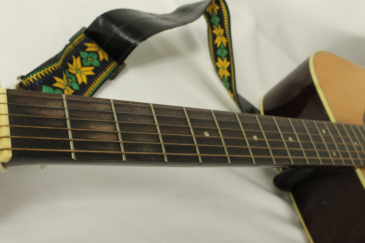 Yamaha FG-200 Guitar and Case