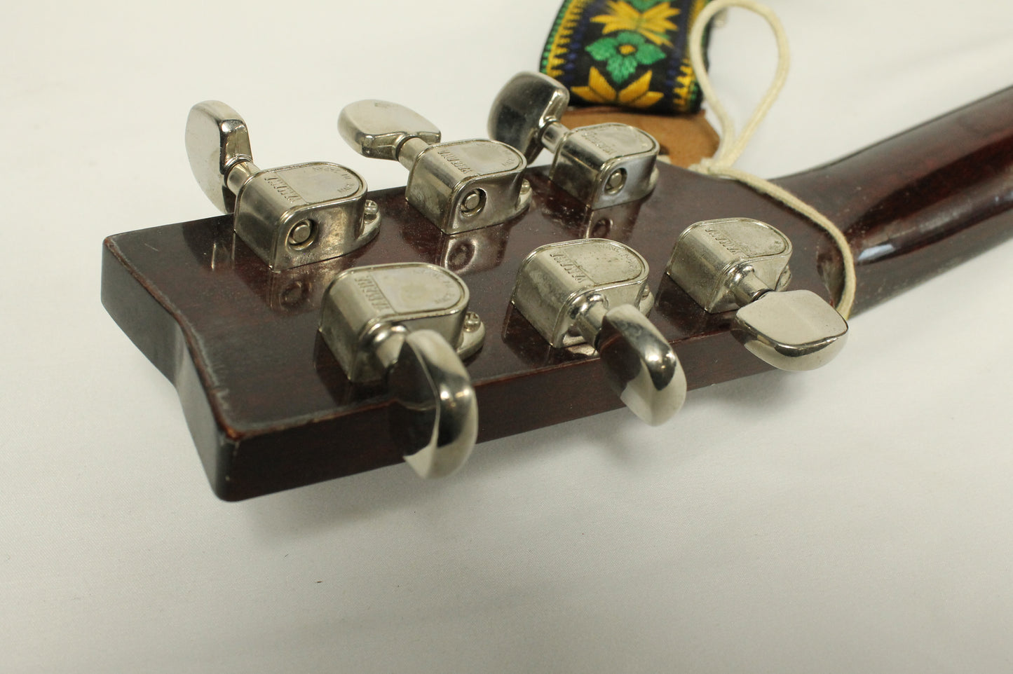 Yamaha FG-200 Guitar and Case