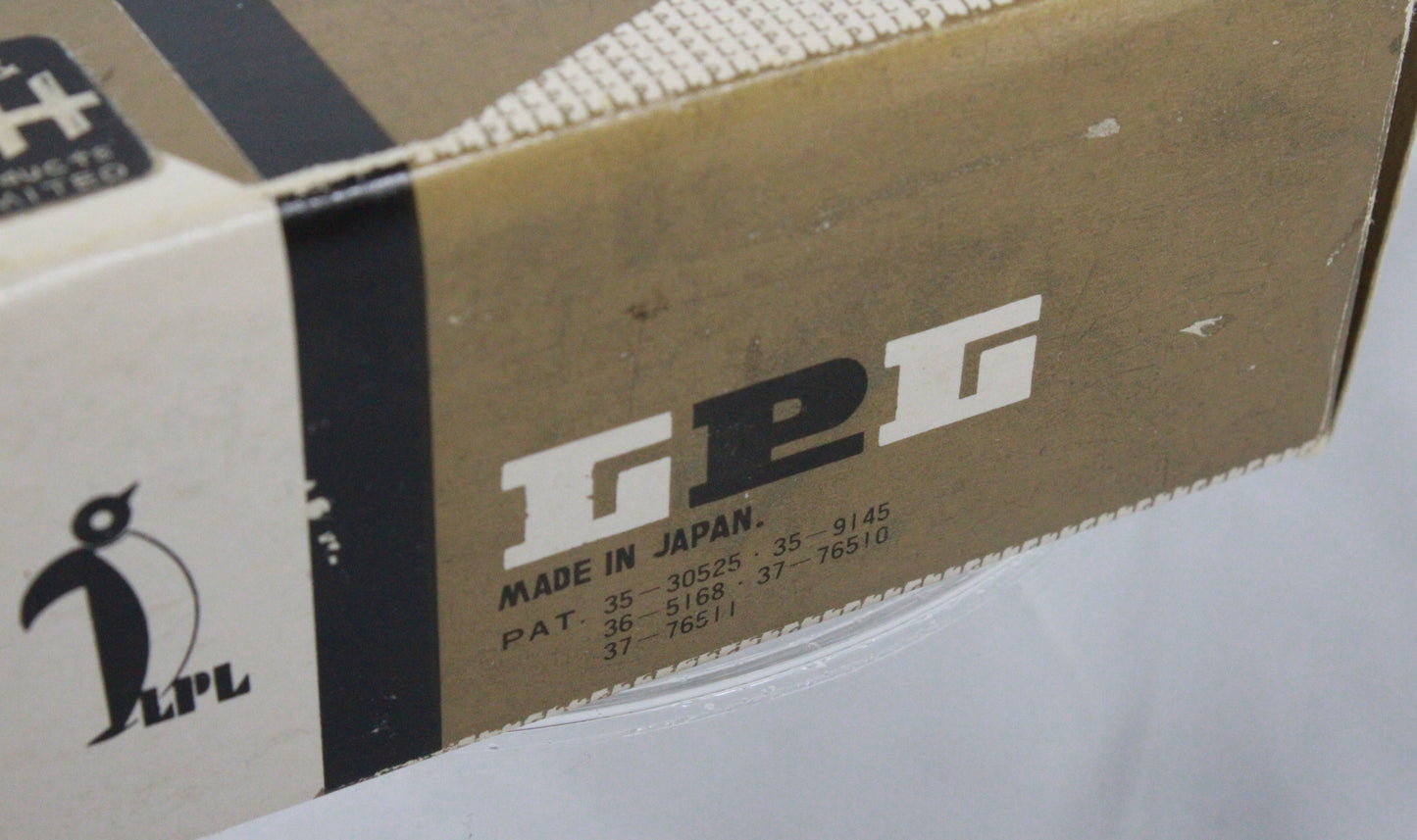Professional Grade Retro Film Editing: Vintage LPL 8mm & Super 8 Splicer