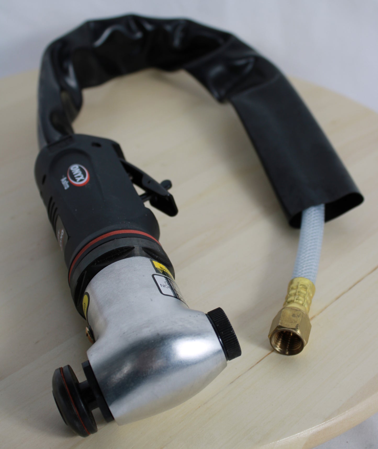 Astro Pneumatic Onyx Air Windshield Remover