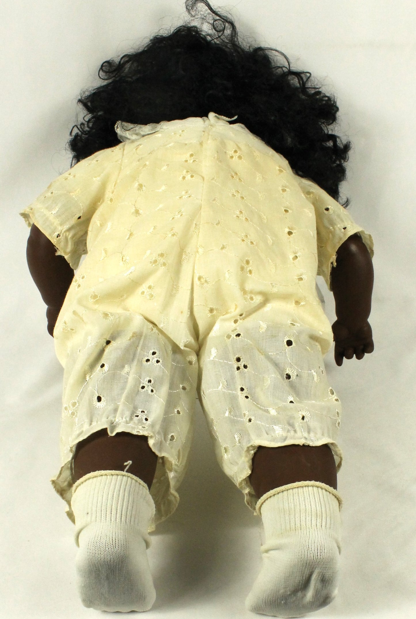 Vintage Vinyl Baby Doll with Curly Hair & Eyelet Outfit – Collectible 20” Doll