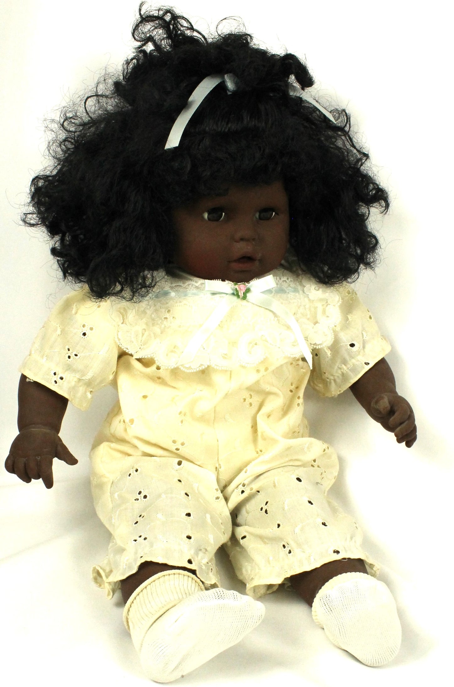 Vintage Vinyl Baby Doll with Curly Hair & Eyelet Outfit – Collectible 20” Doll
