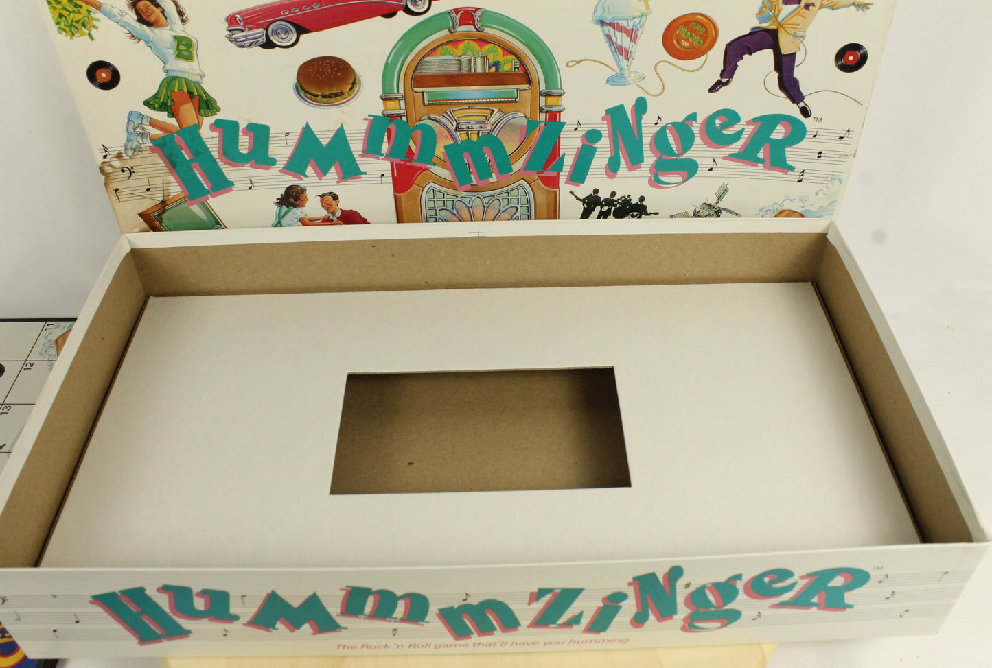 Hummmzinger Board Game