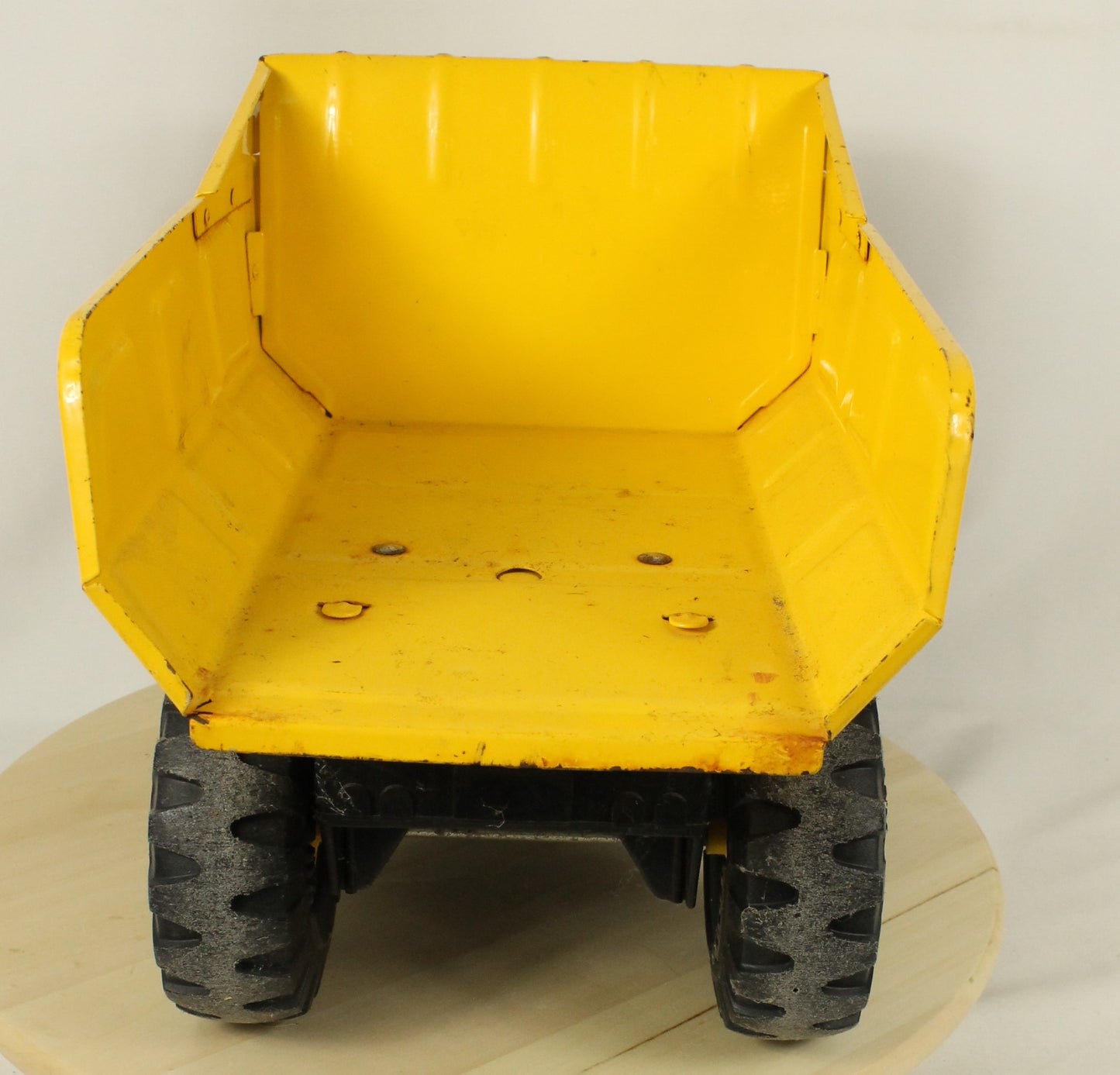 Vintage Tonka Mighty 768 Yellow Dump Truck – Heavy Duty Steel Construction Toy