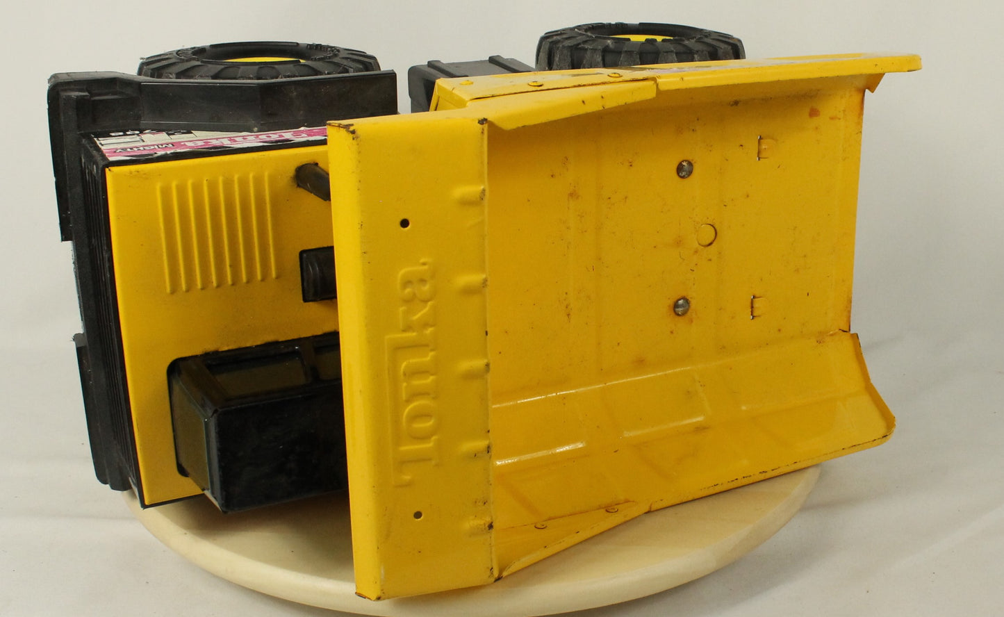 Vintage Tonka Mighty 768 Yellow Dump Truck – Heavy Duty Steel Construction Toy