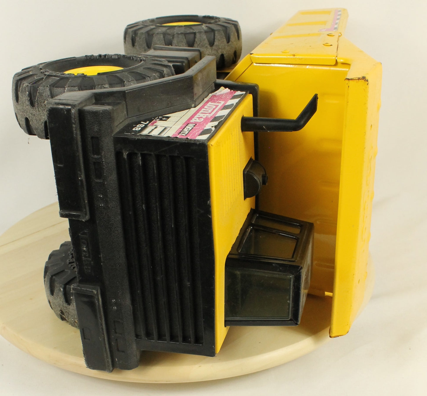 Vintage Tonka Mighty 768 Yellow Dump Truck – Heavy Duty Steel Construction Toy