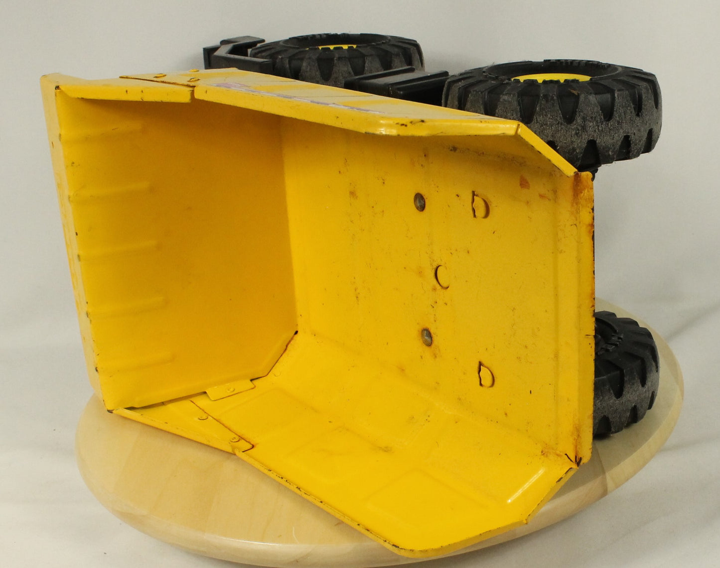 Vintage Tonka Mighty 768 Yellow Dump Truck – Heavy Duty Steel Construction Toy