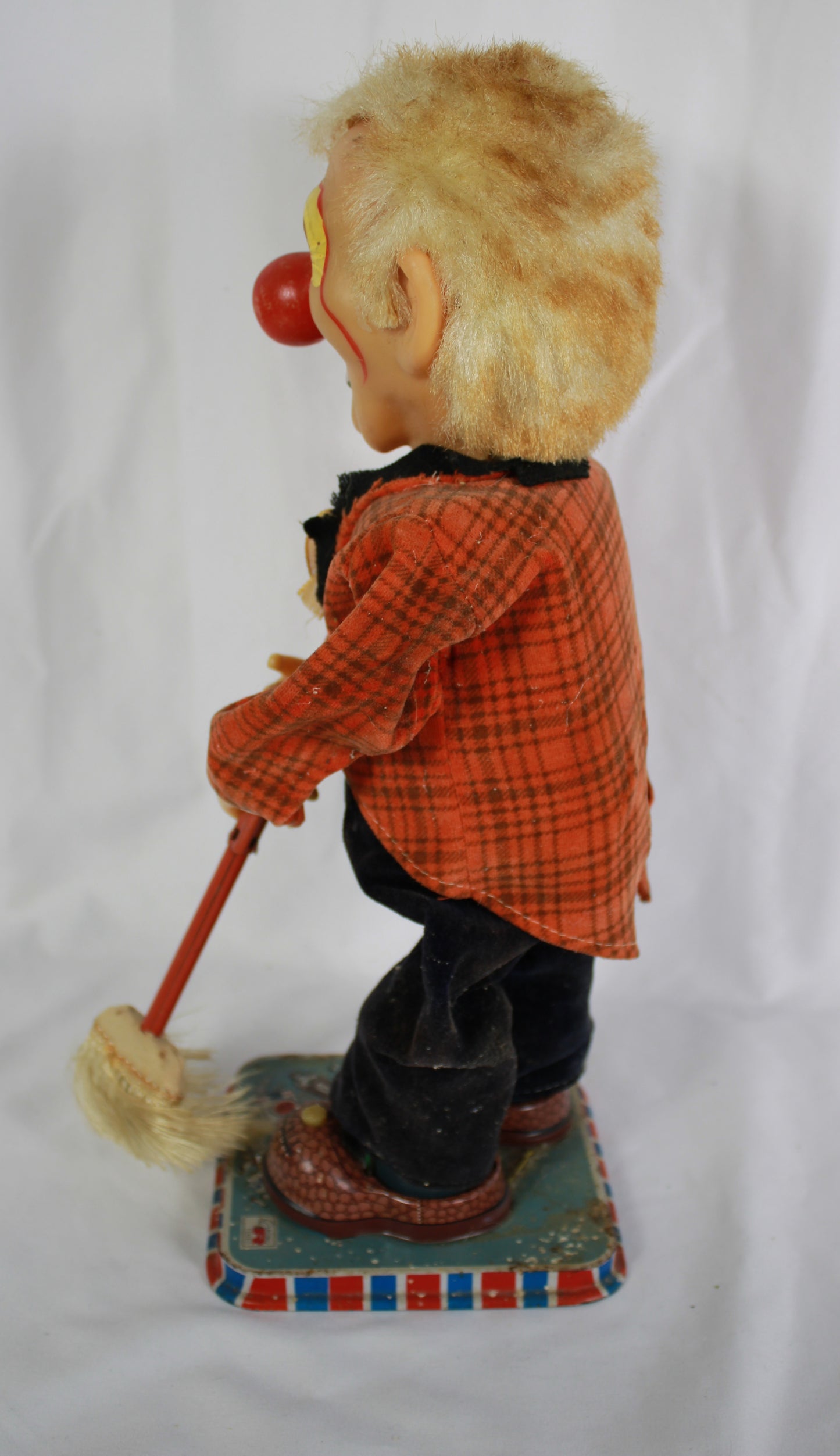 Vintage Japanese Nomura Rosko Battery Operated Sweeping Clown Toy