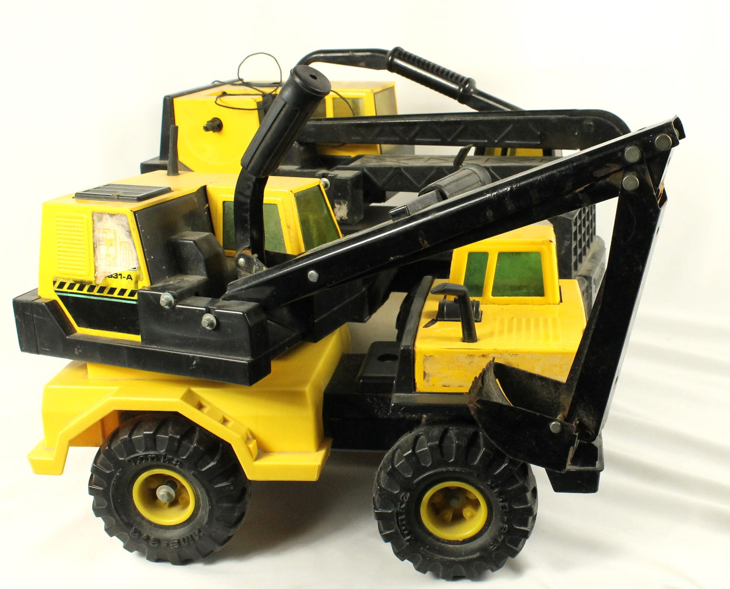 Vintage Tonka Mighty Diesel Loaders – Lot of 2 Construction Trucks