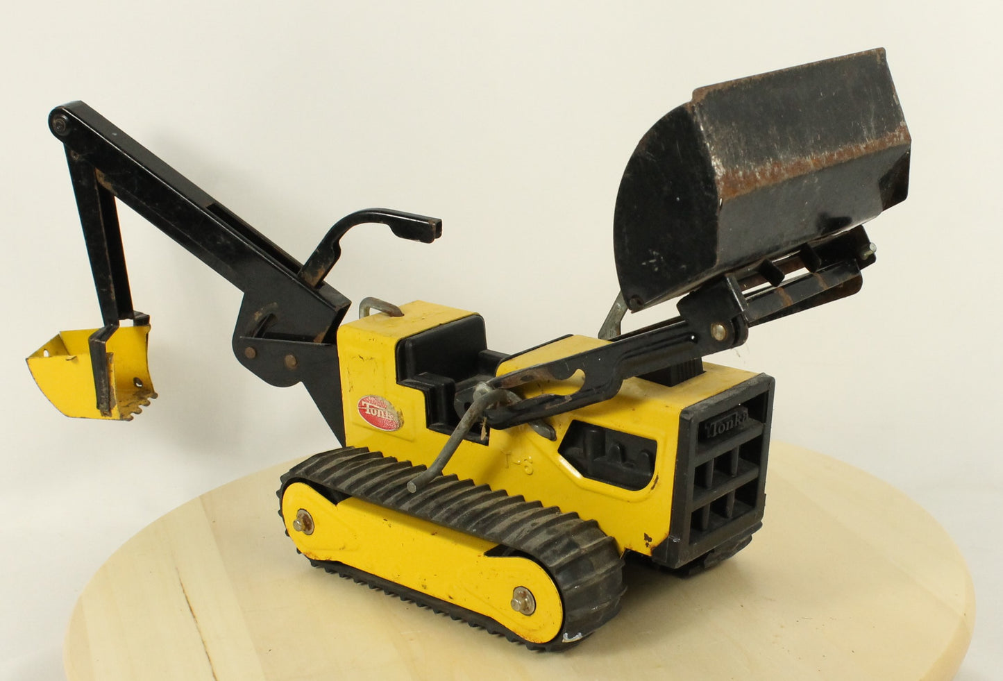 Vintage Tonka Turbo-Diesel Dump Truck & T-6 Bulldozer/Backhoe Metal Construction Vehicle Lot
